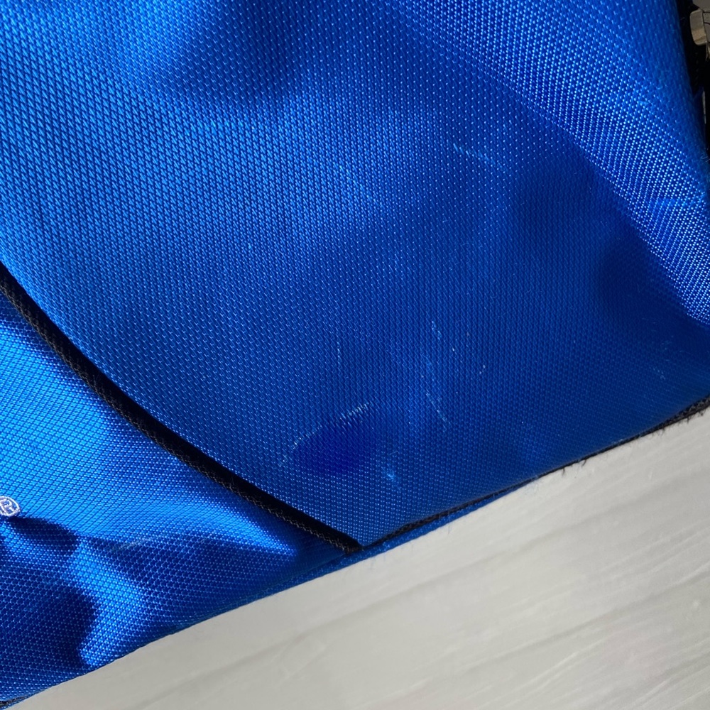 Vintage University of Kentucky Wildcats Logo Brand Duffel Bag - Picture 3 of 10